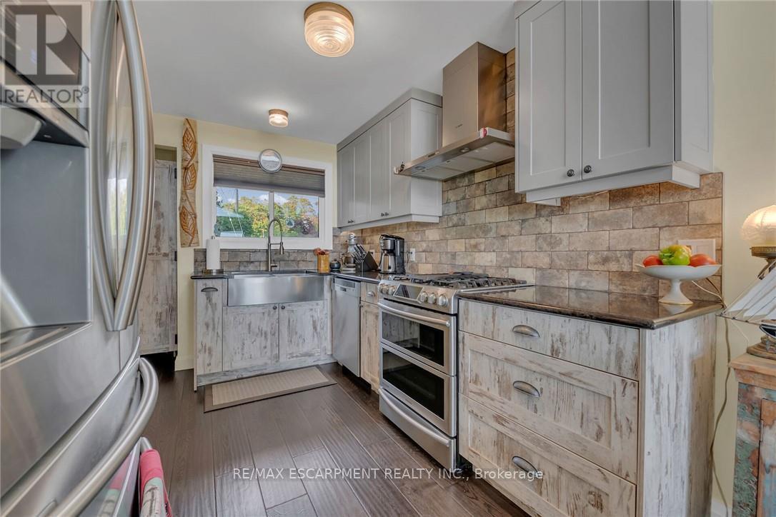 2023 Maple Boulevard, Norfolk, Ontario  N0A 1N2 - Photo 16 - X12899232