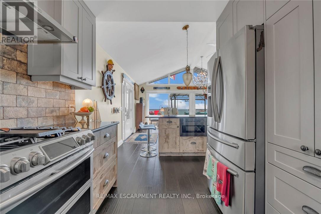 2023 Maple Boulevard, Norfolk, Ontario  N0A 1N2 - Photo 17 - X12899232