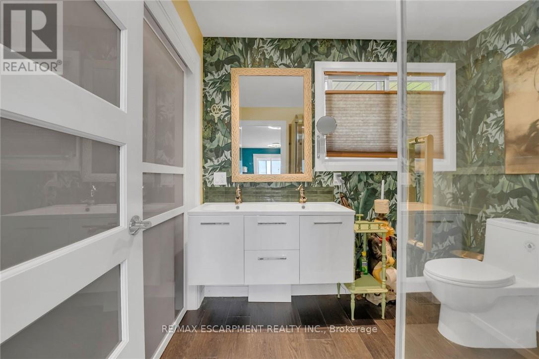 2023 Maple Boulevard, Norfolk, Ontario  N0A 1N2 - Photo 22 - X12899232