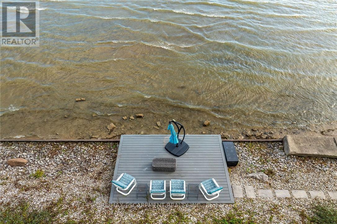 2023 Maple Boulevard, Norfolk, Ontario  N0A 1N2 - Photo 45 - X12899232