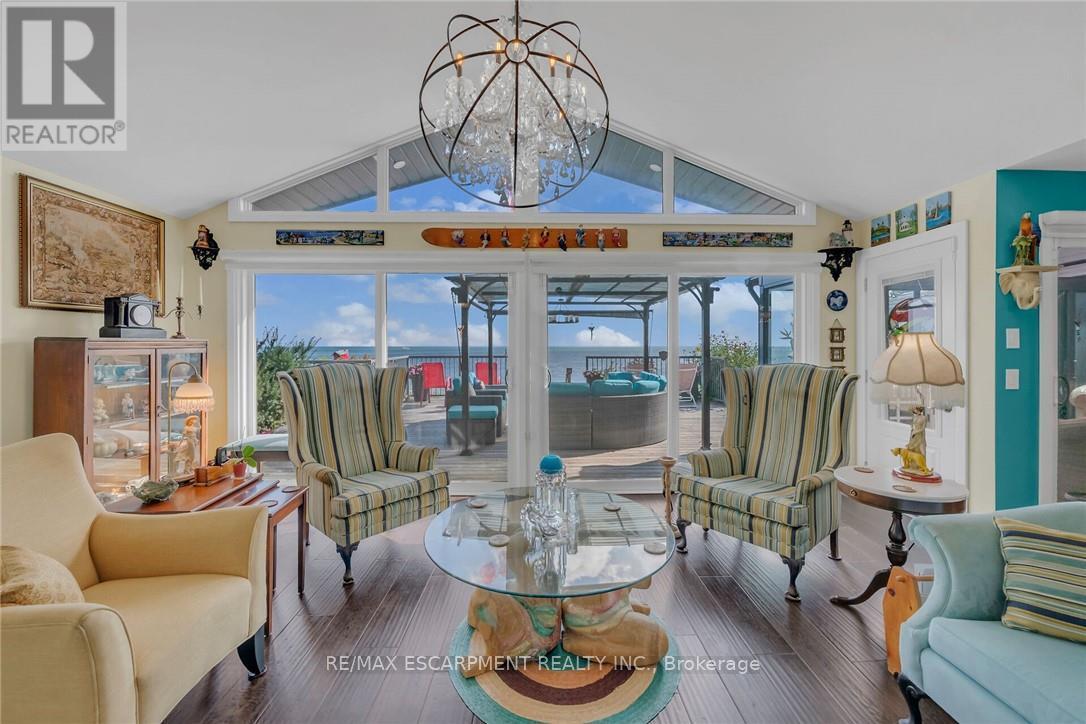 2023 Maple Boulevard, Norfolk, Ontario  N0A 1N2 - Photo 7 - X12899232