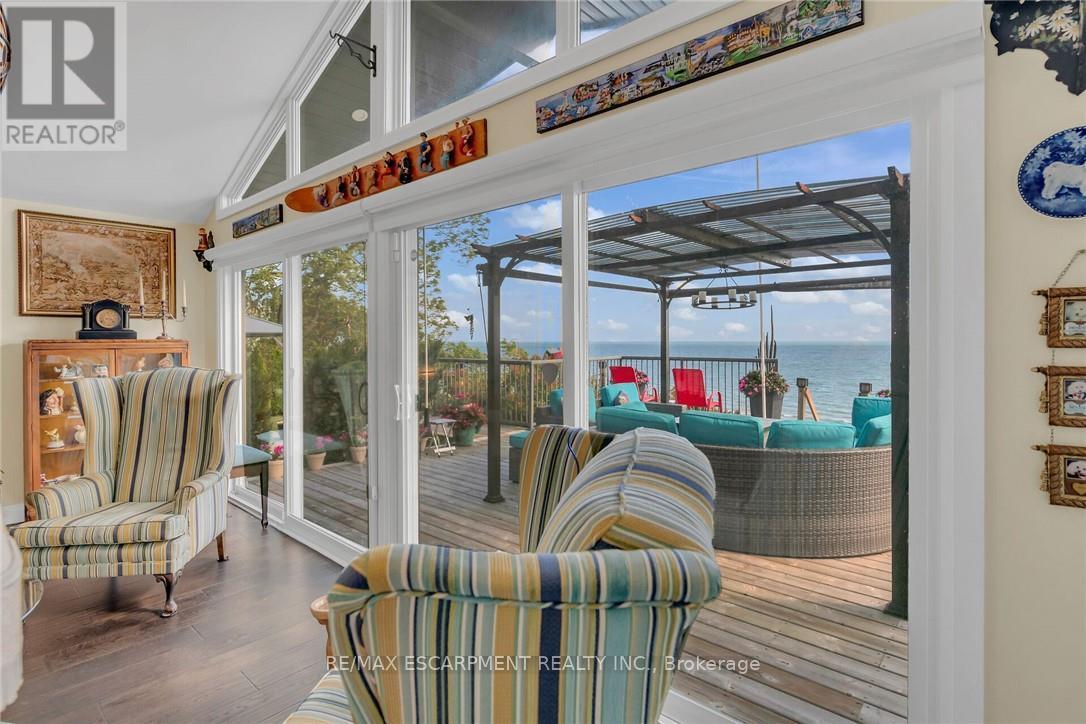 2023 Maple Boulevard, Norfolk, Ontario  N0A 1N2 - Photo 9 - X12899232