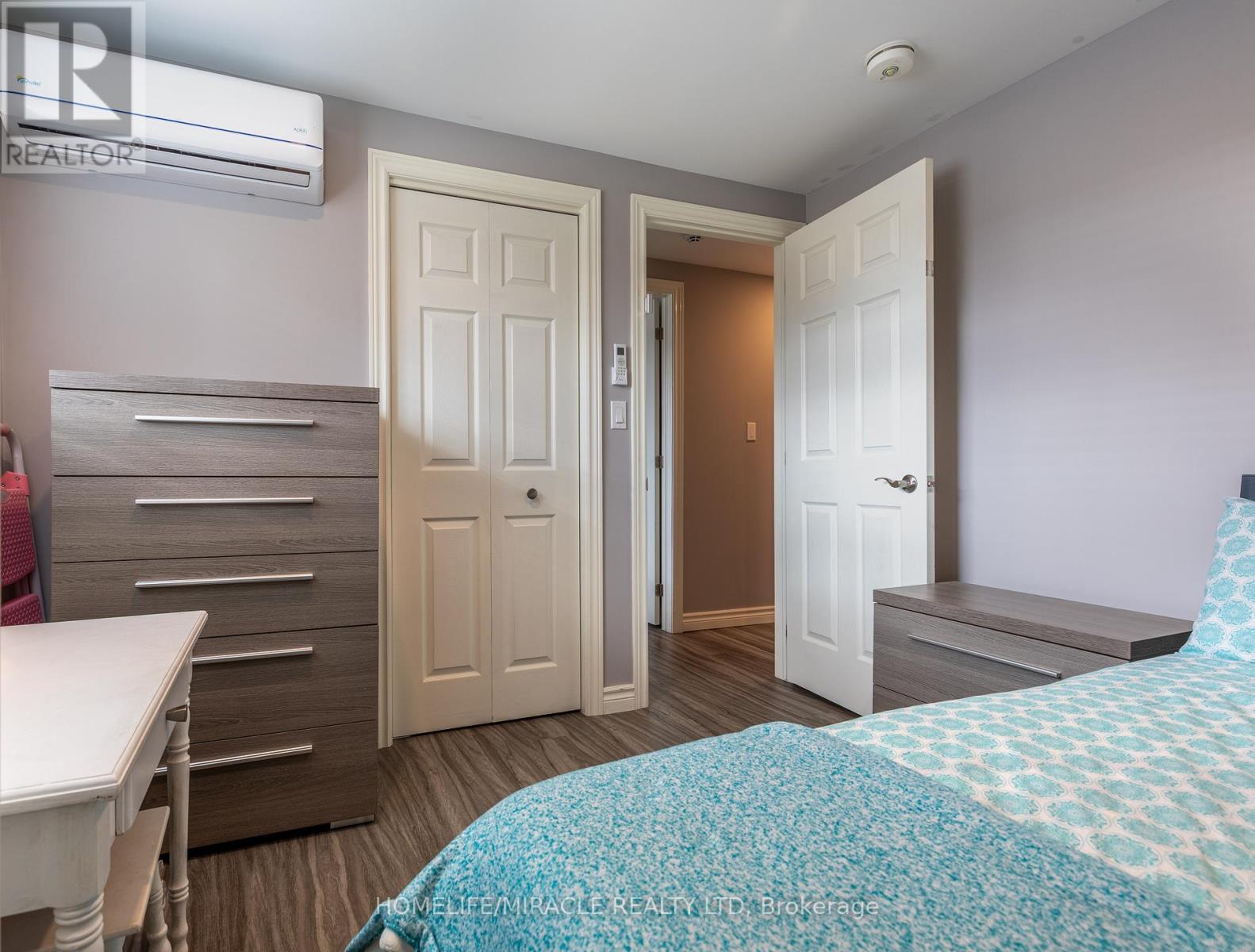 36 Division Street, St. Catharines, Ontario  L2R 3G2 - Photo 14 - X12899238