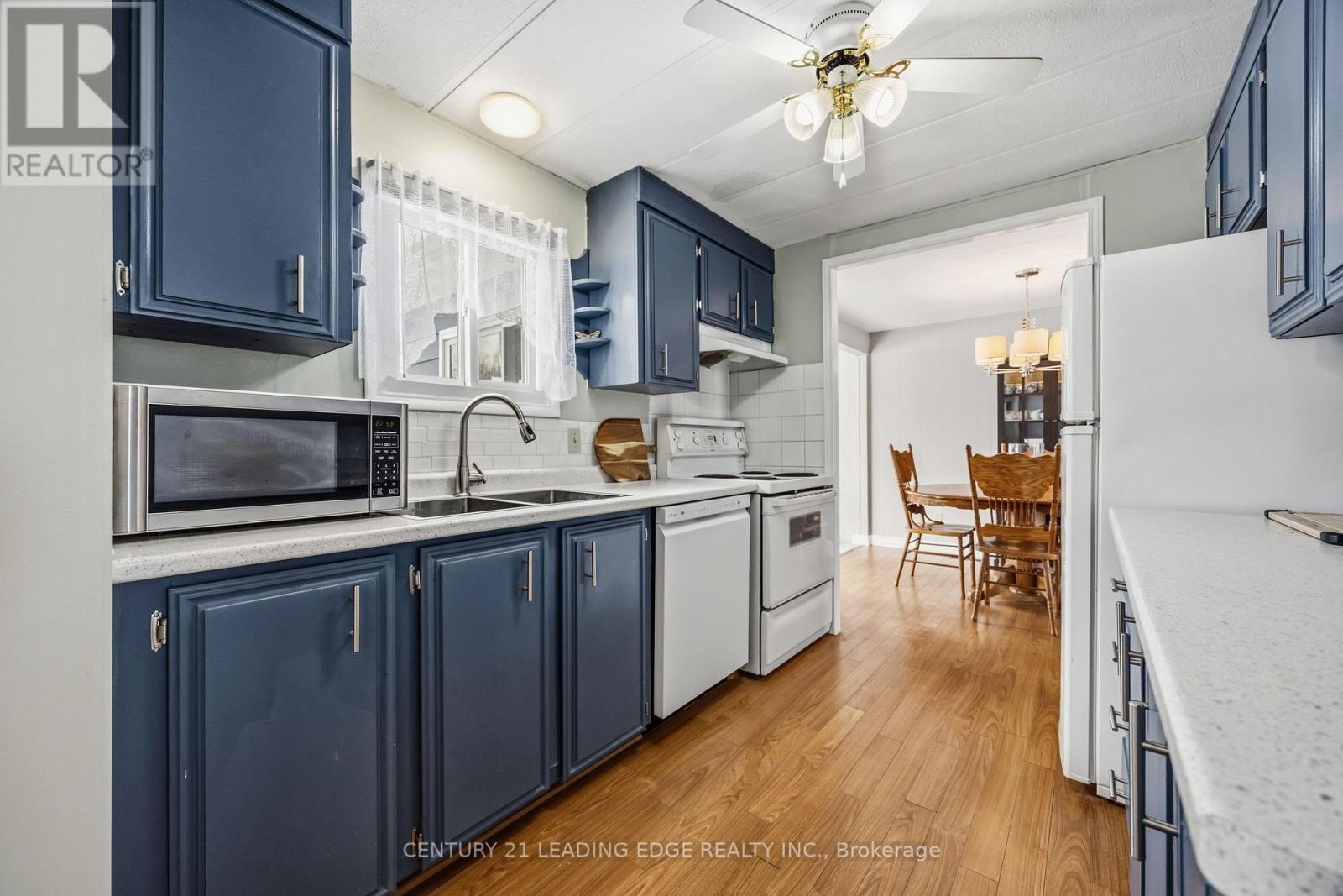 33 Vista Drive, Kawartha Lakes (Fenelon), Ontario  K9V 0H7 - Photo 19 - X12899244