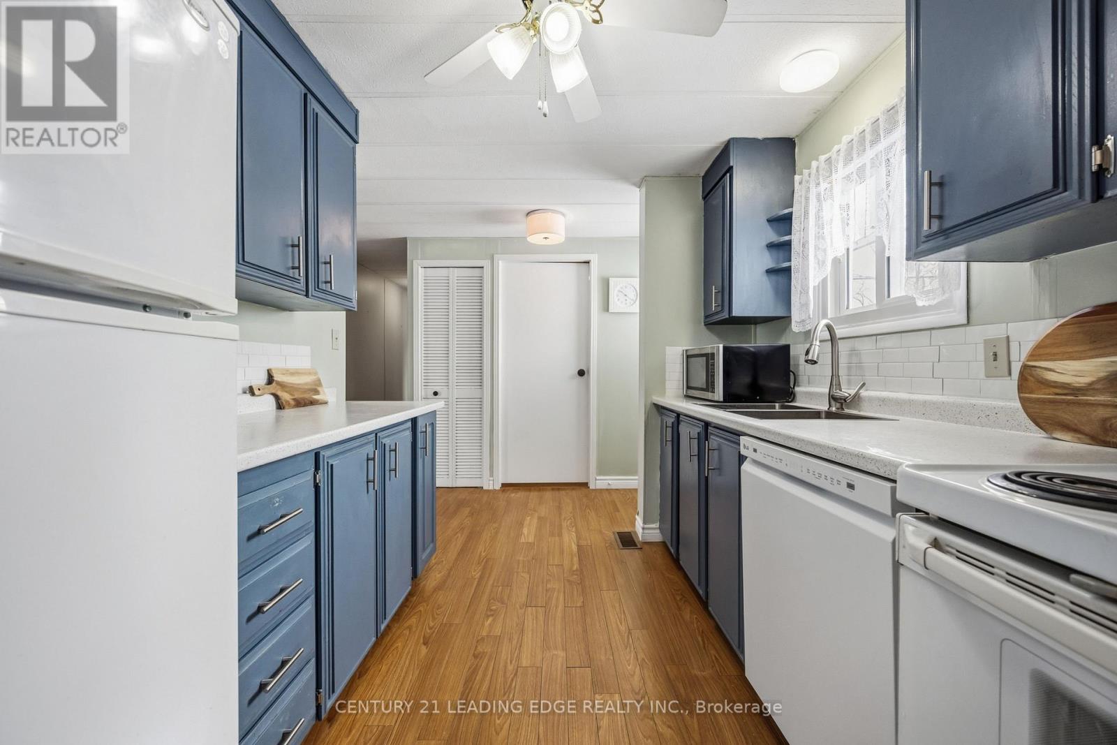 33 Vista Drive, Kawartha Lakes (Fenelon), Ontario  K9V 0H7 - Photo 23 - X12899244