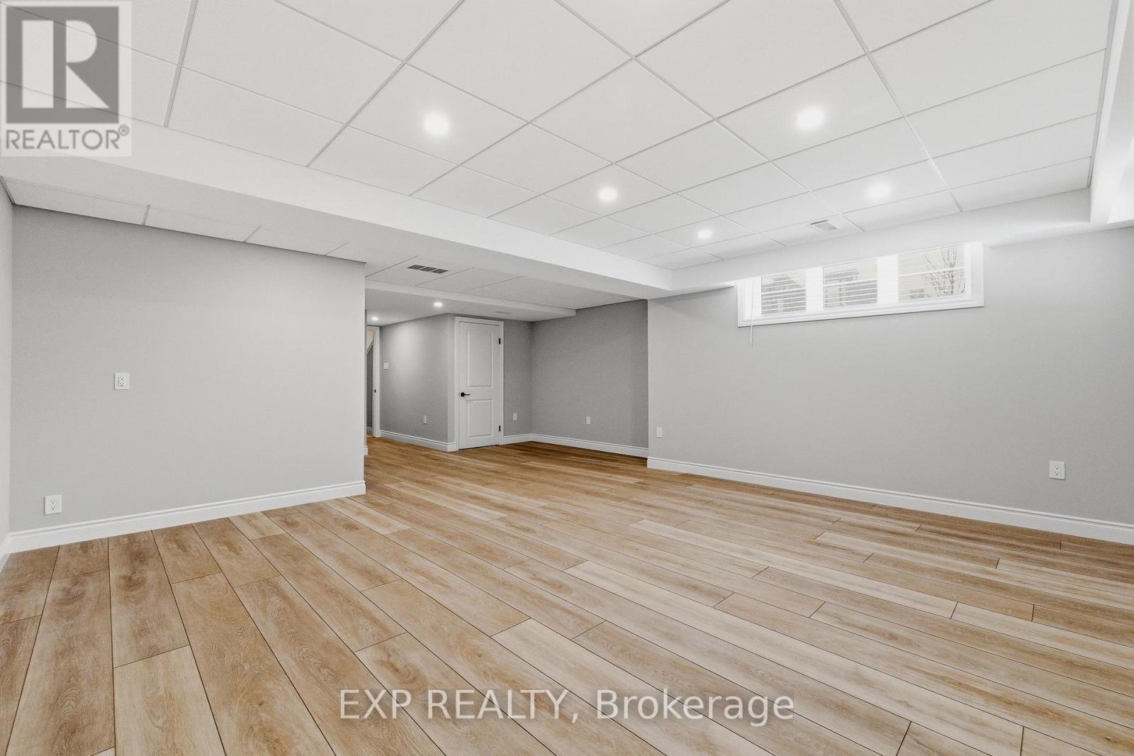 59 Hedley Lane, Centre Wellington, Ontario  N0B 1S0 - Photo 31 - X12899260