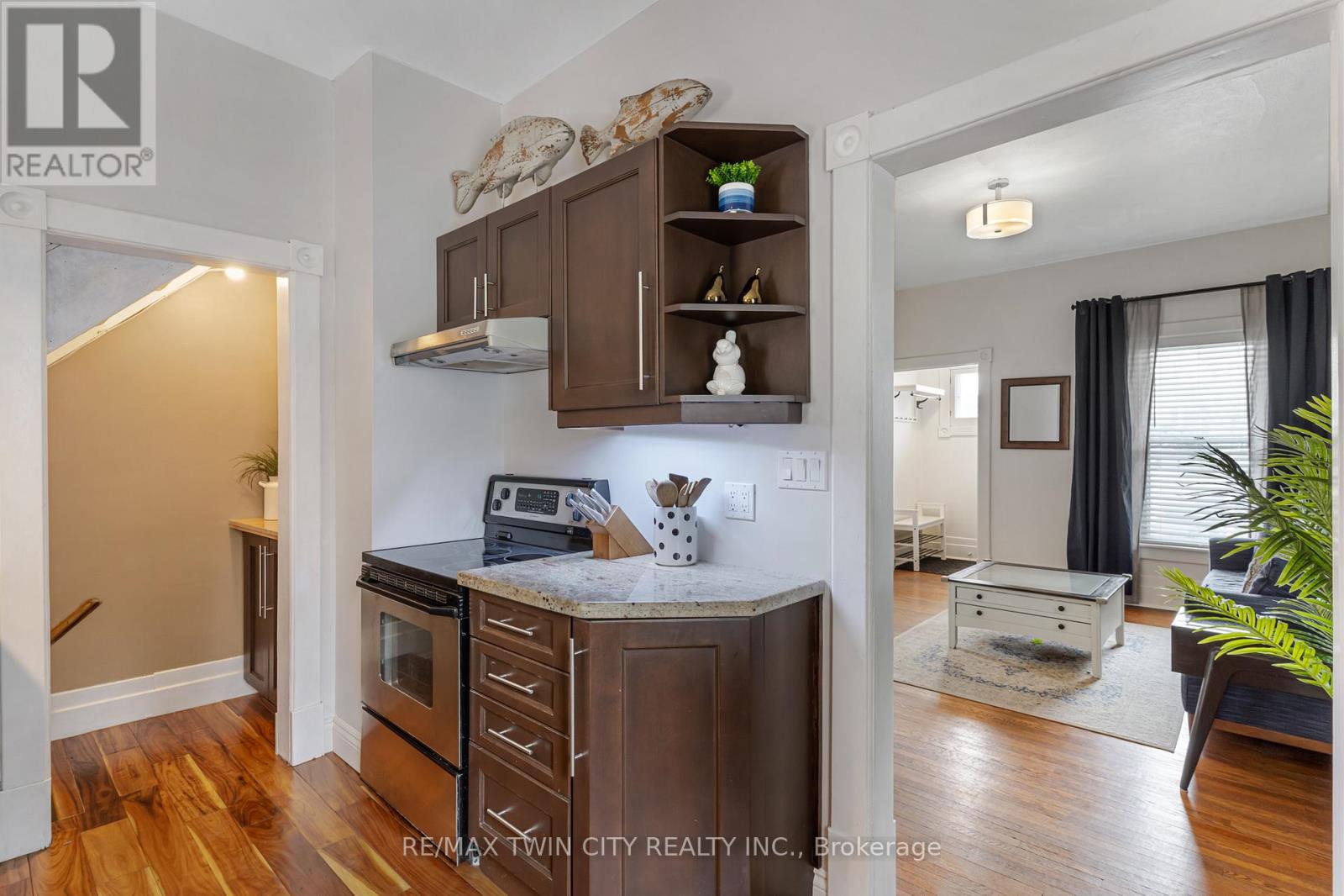 338 Laurel Street, Cambridge, Ontario  N3H 3Y8 - Photo 15 - X12899274