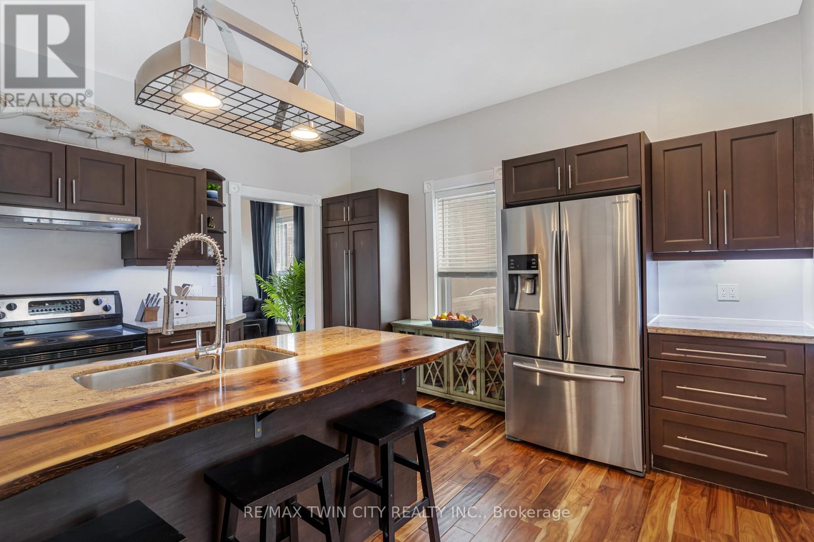 338 Laurel Street, Cambridge, Ontario  N3H 3Y8 - Photo 17 - X12899274