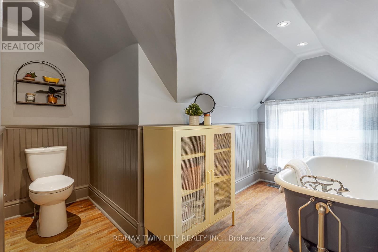 338 Laurel Street, Cambridge, Ontario  N3H 3Y8 - Photo 22 - X12899274