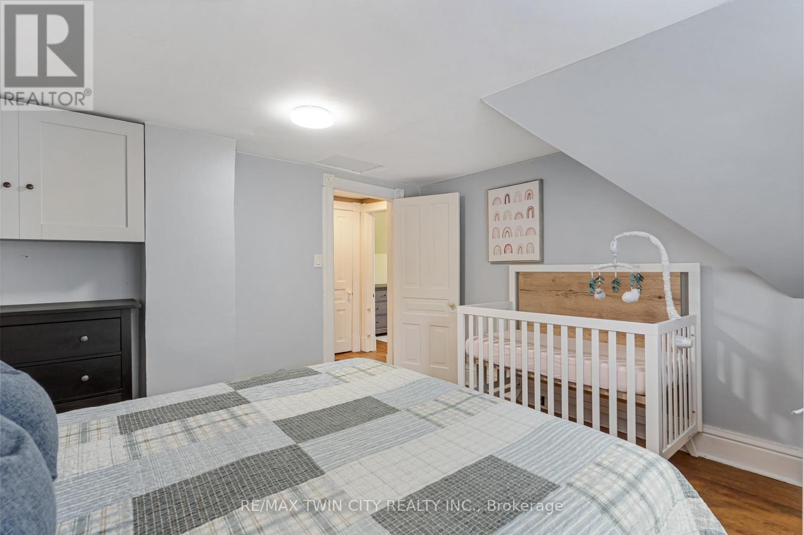 338 Laurel Street, Cambridge, Ontario  N3H 3Y8 - Photo 24 - X12899274