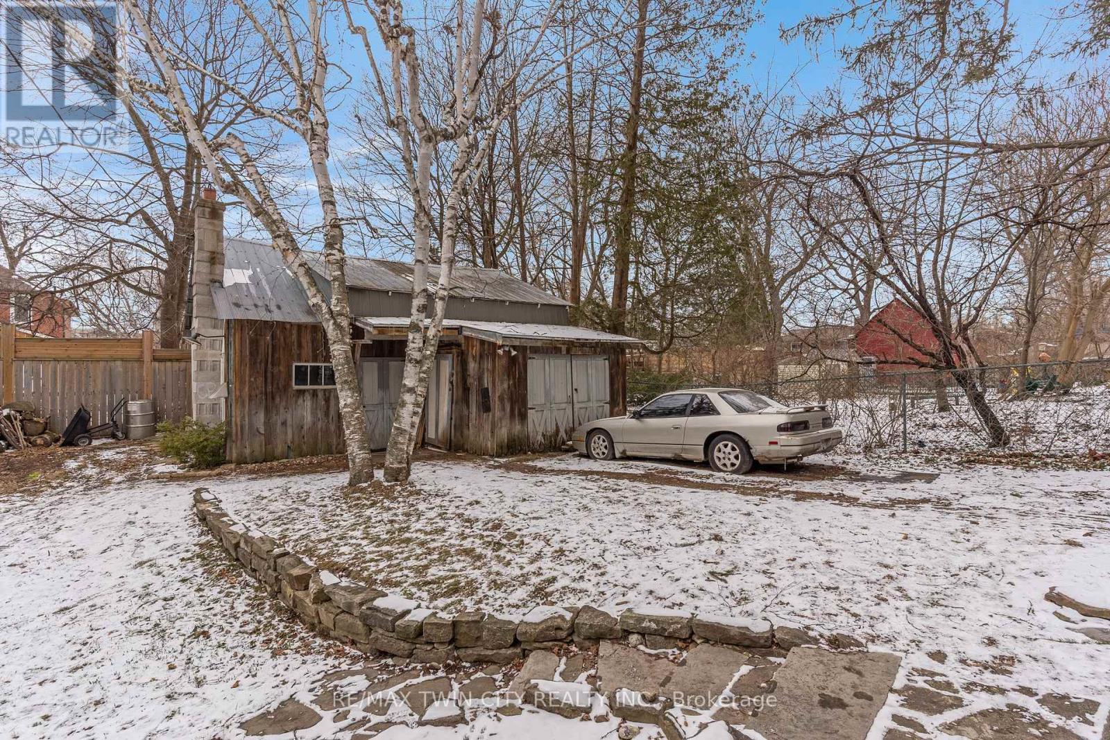 338 Laurel Street, Cambridge, Ontario  N3H 3Y8 - Photo 34 - X12899274