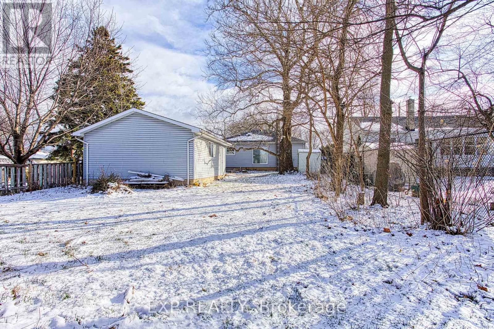 18 Bonavem Drive, St. Catharines, Ontario  L2N 1X8 - Photo 24 - X12899292