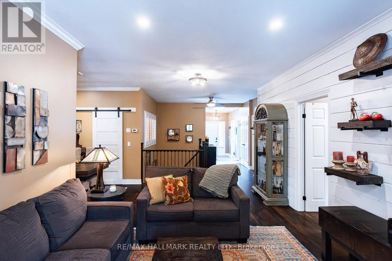 12 Fairway Lane, Guelph, Ontario  N1E 7A9 - Photo 12 - X12899318