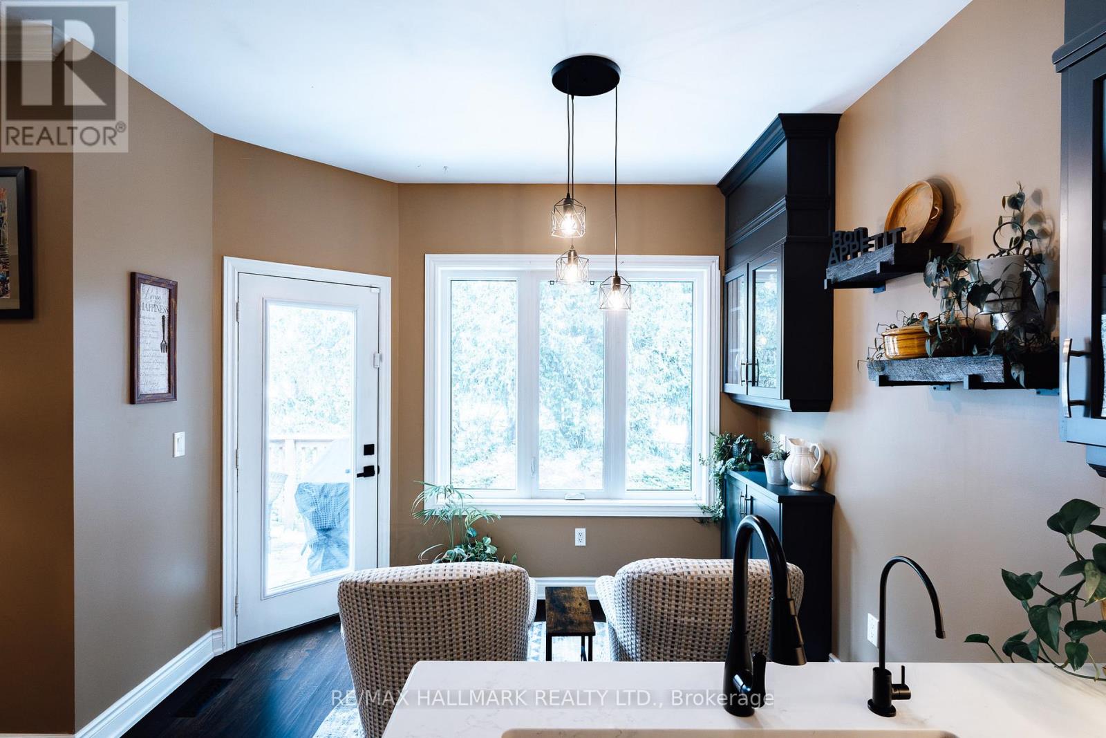 12 Fairway Lane, Guelph, Ontario  N1E 7A9 - Photo 17 - X12899318