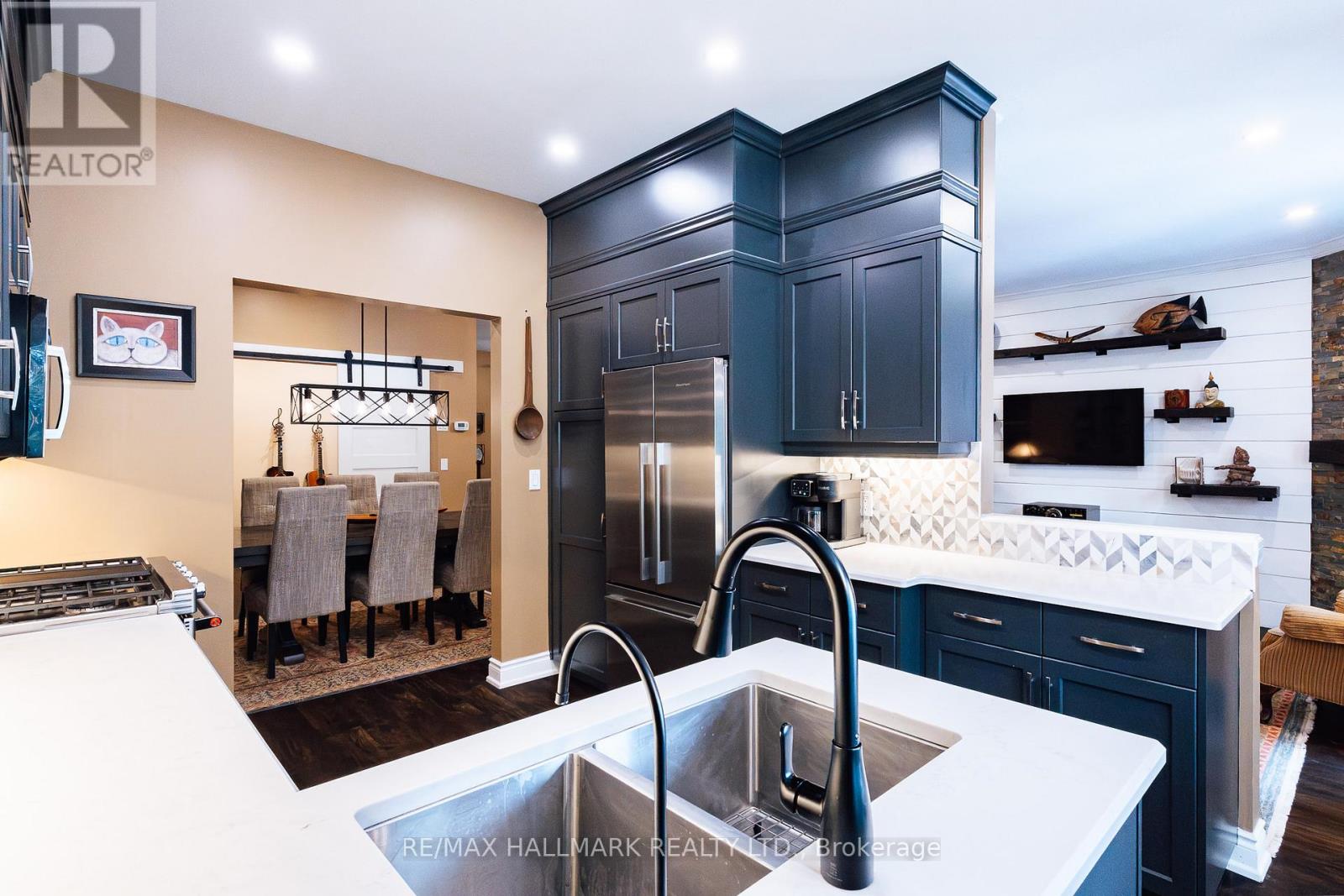 12 Fairway Lane, Guelph, Ontario  N1E 7A9 - Photo 19 - X12899318