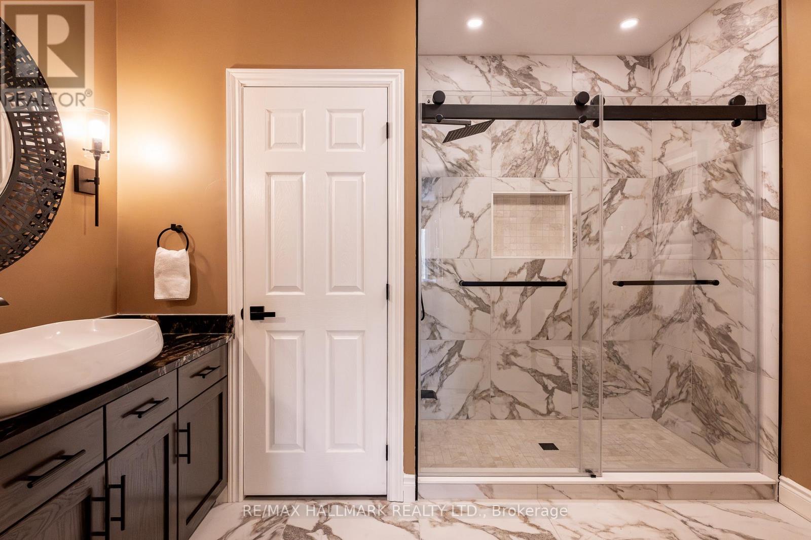 12 Fairway Lane, Guelph, Ontario  N1E 7A9 - Photo 26 - X12899318