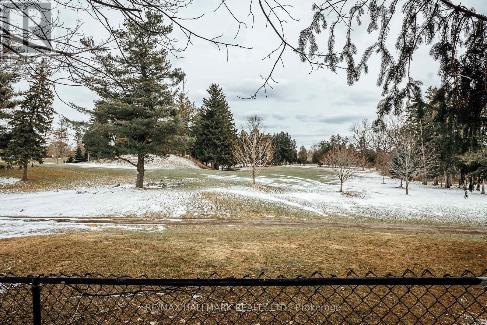 12 Fairway Lane, Guelph, Ontario  N1E 7A9 - Photo 3 - X12899318