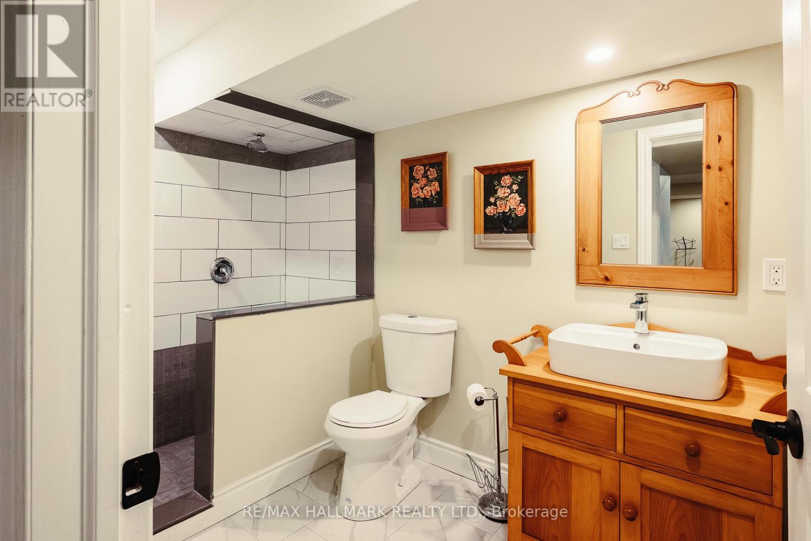 12 Fairway Lane, Guelph, Ontario  N1E 7A9 - Photo 43 - X12899318