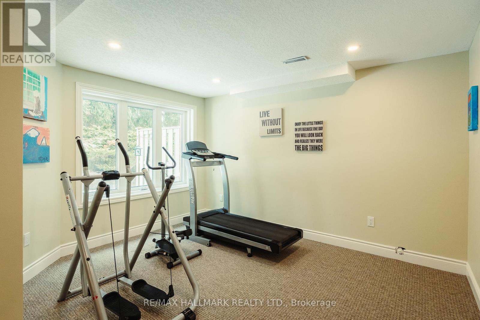 12 Fairway Lane, Guelph, Ontario  N1E 7A9 - Photo 45 - X12899318