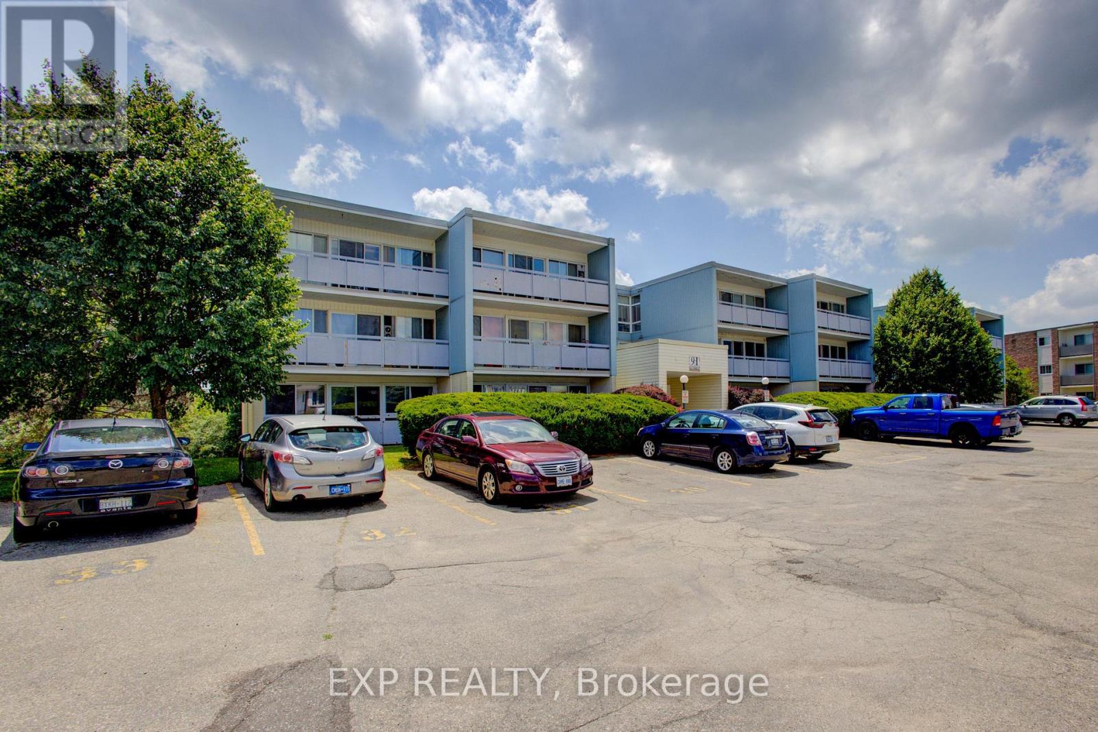 202 - 91 CONROY CRESCENT, Guelph, Ontario
