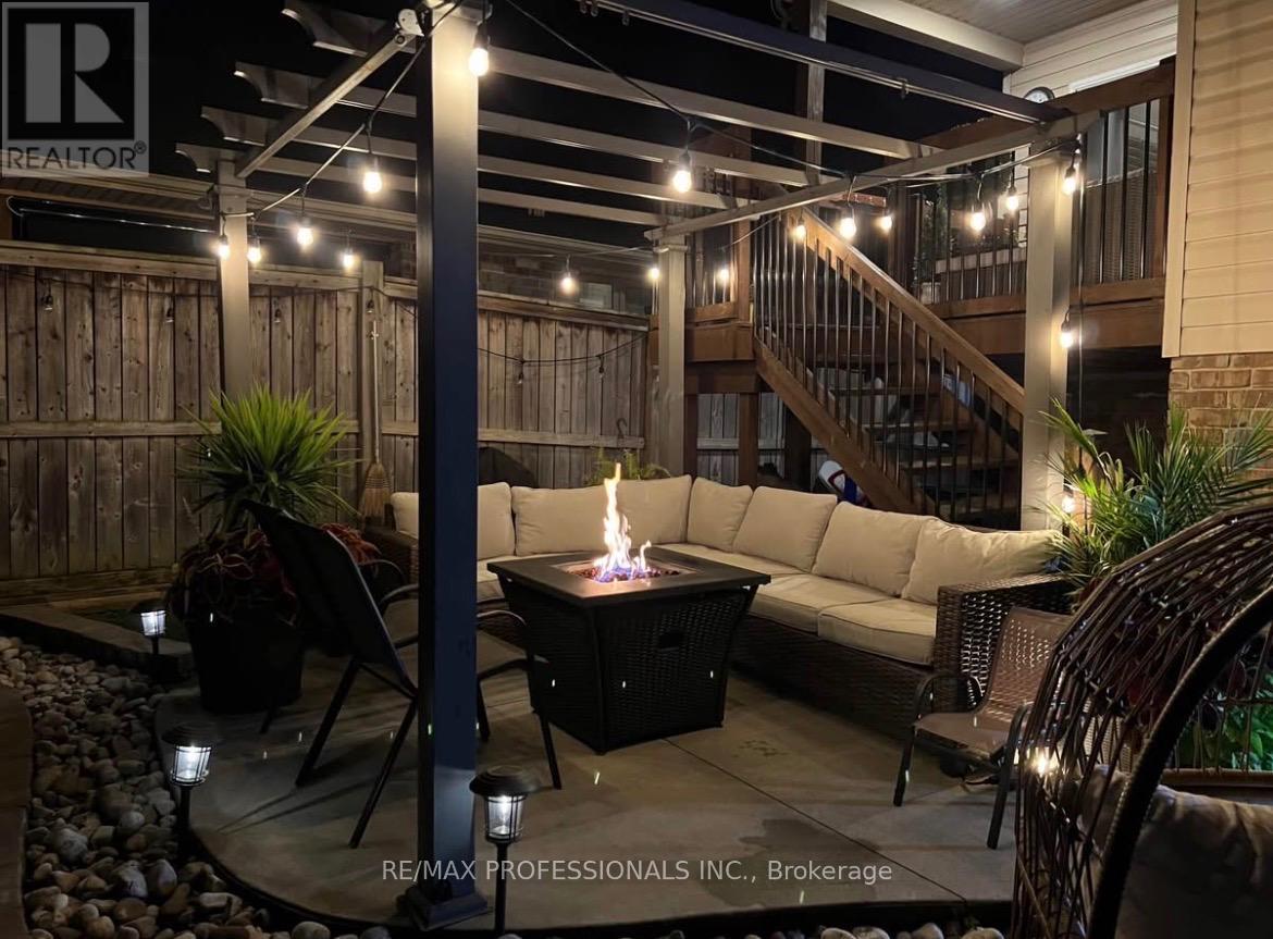 54 Nicholas Drive, St. Catharines, Ontario  L2S 4C6 - Photo 3 - X12899352