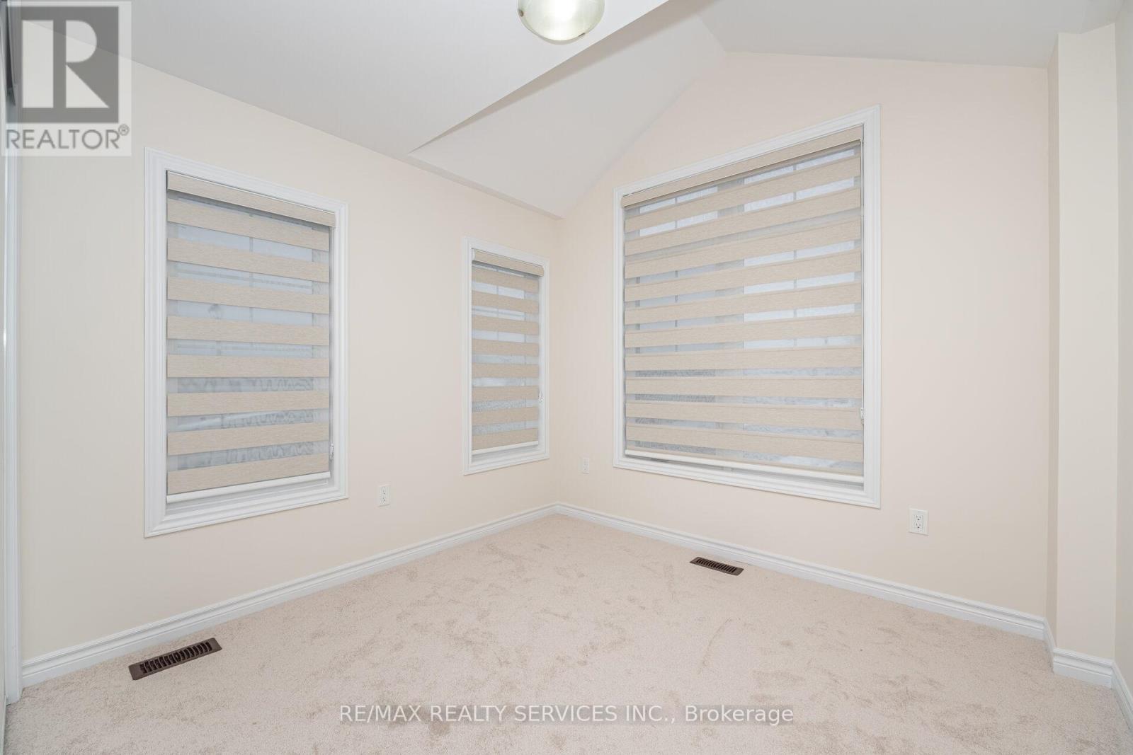 10 Conboy Drive, Erin, Ontario  N0B 1T0 - Photo 29 - X12899356