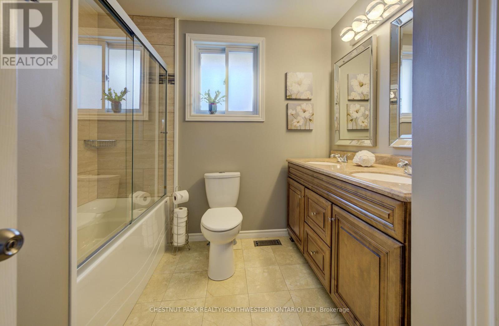 50 Farrier Drive, Kitchener, Ontario  N2P 1J5 - Photo 21 - X12899358