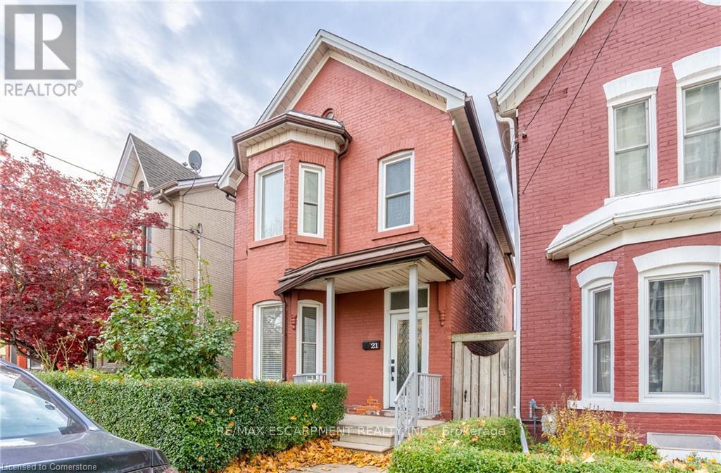 21 OXFORD STREET, Hamilton, Ontario