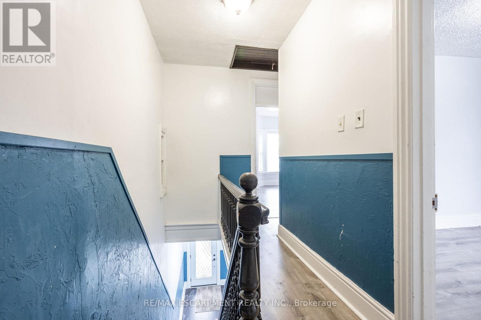 21 Oxford Street, Hamilton, Ontario  L8R 2W9 - Photo 15 - X12899364