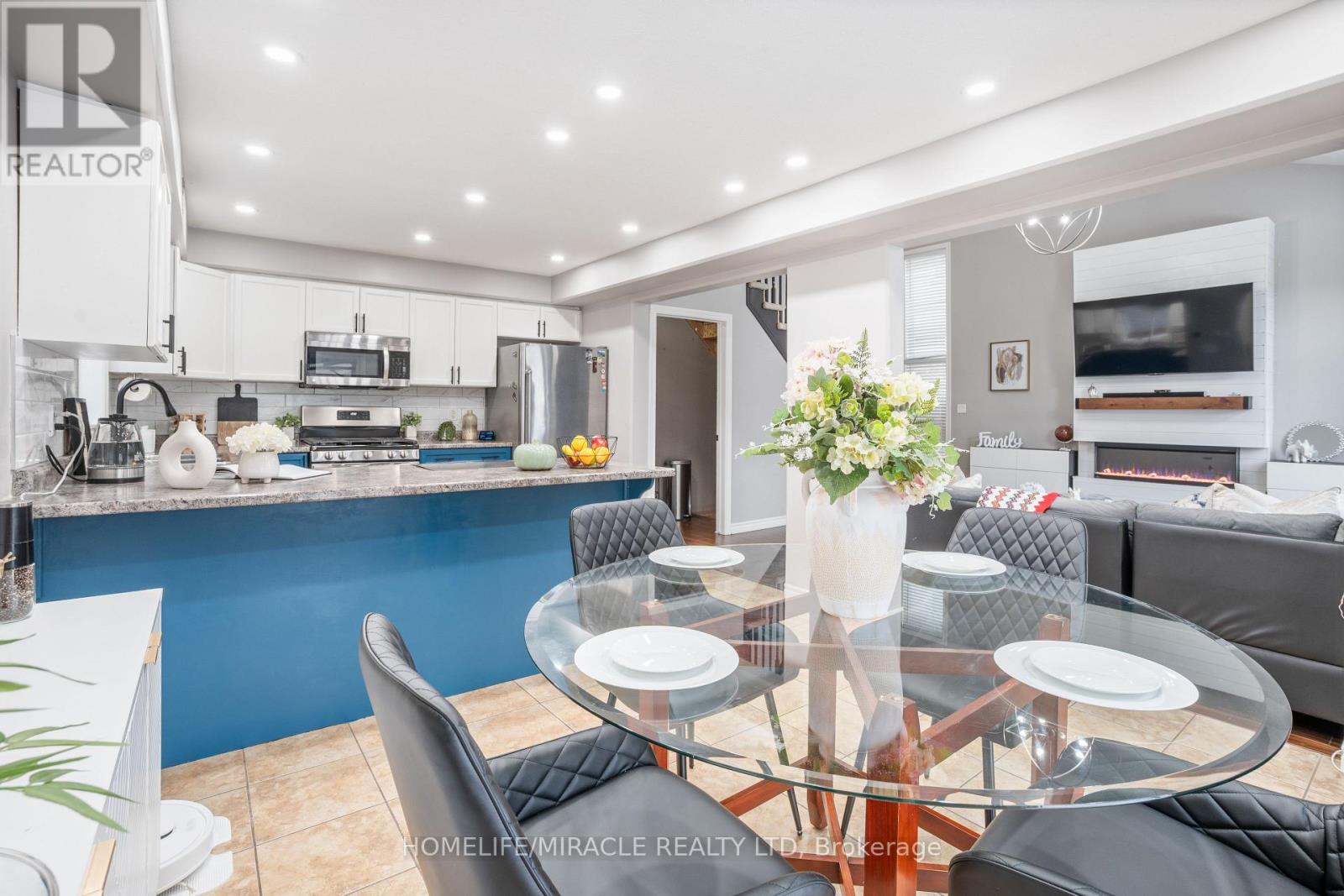 589 Sales Drive, Woodstock, Ontario  N4S 0A1 - Photo 32 - X12899416