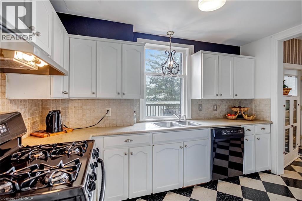 58 Lorne Crescent, Brantford, Ontario  N3T 4L7 - Photo 11 - 40812998