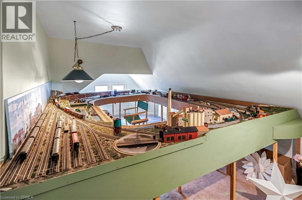 58 Lorne Crescent, Brantford, Ontario  N3T 4L7 - Photo 31 - 40812998