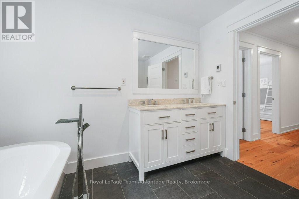 18 Ferris Road, Seguin, Ontario  P2A 2W8 - Photo 35 - X12897128