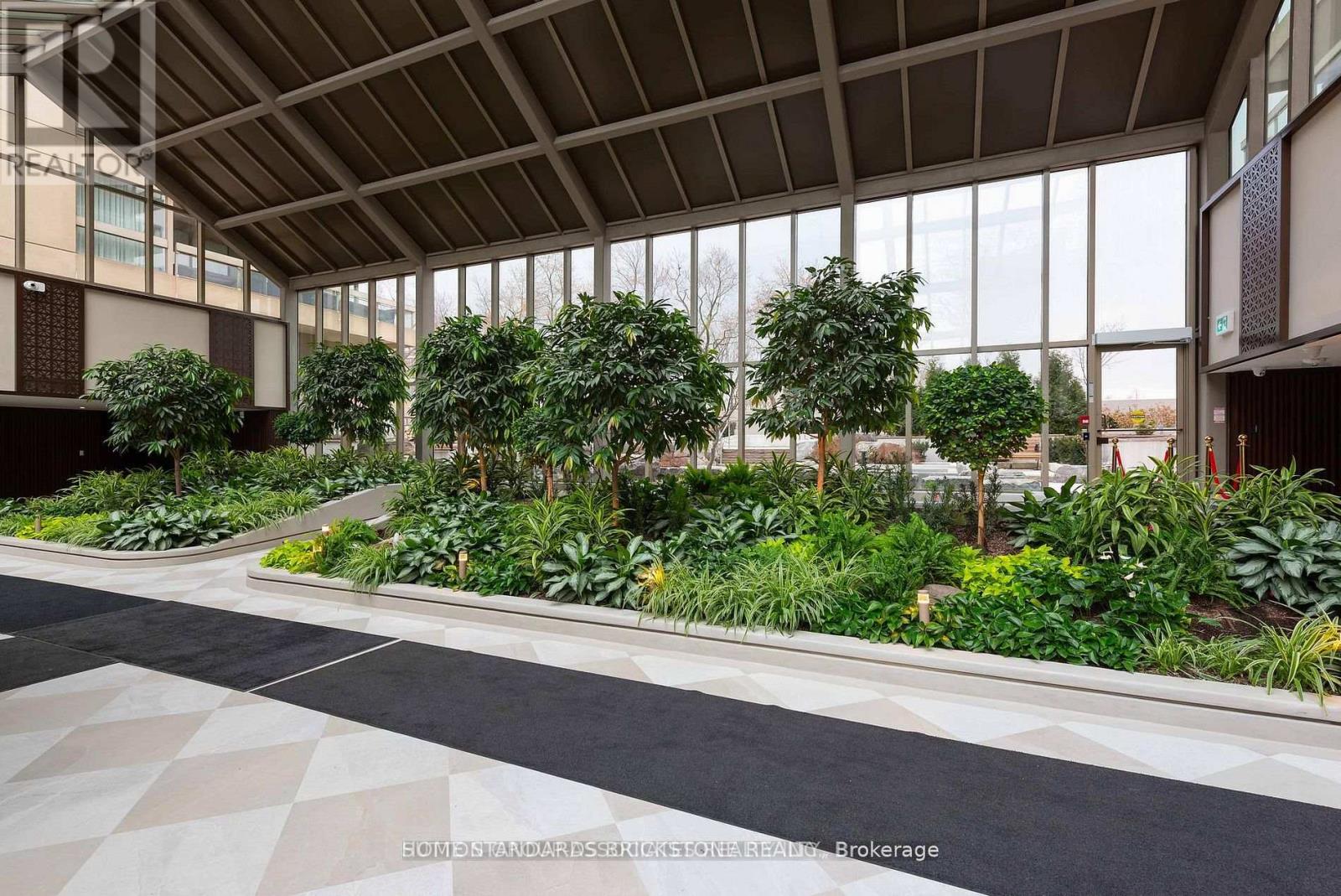 805 - 61 St Clair Avenue W, Toronto, Ontario  M4V 2Y8 - Photo 43 - C12534972