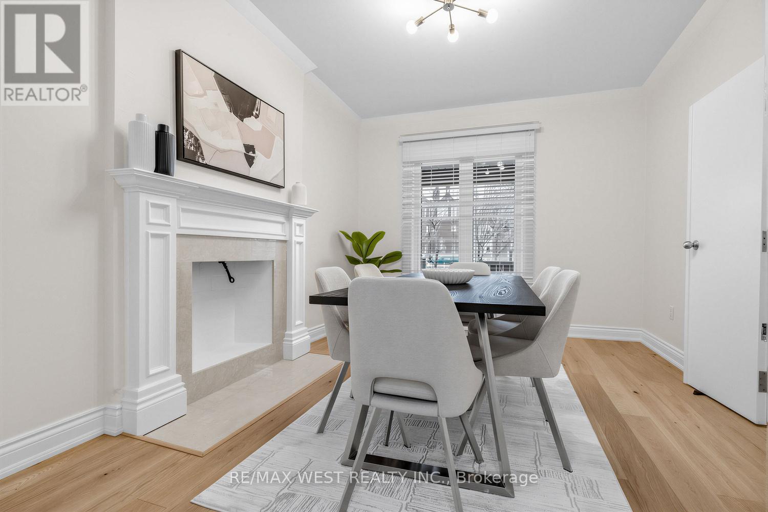 746 Gladstone Avenue, Toronto, Ontario  M6H 3J6 - Photo 5 - W12898752