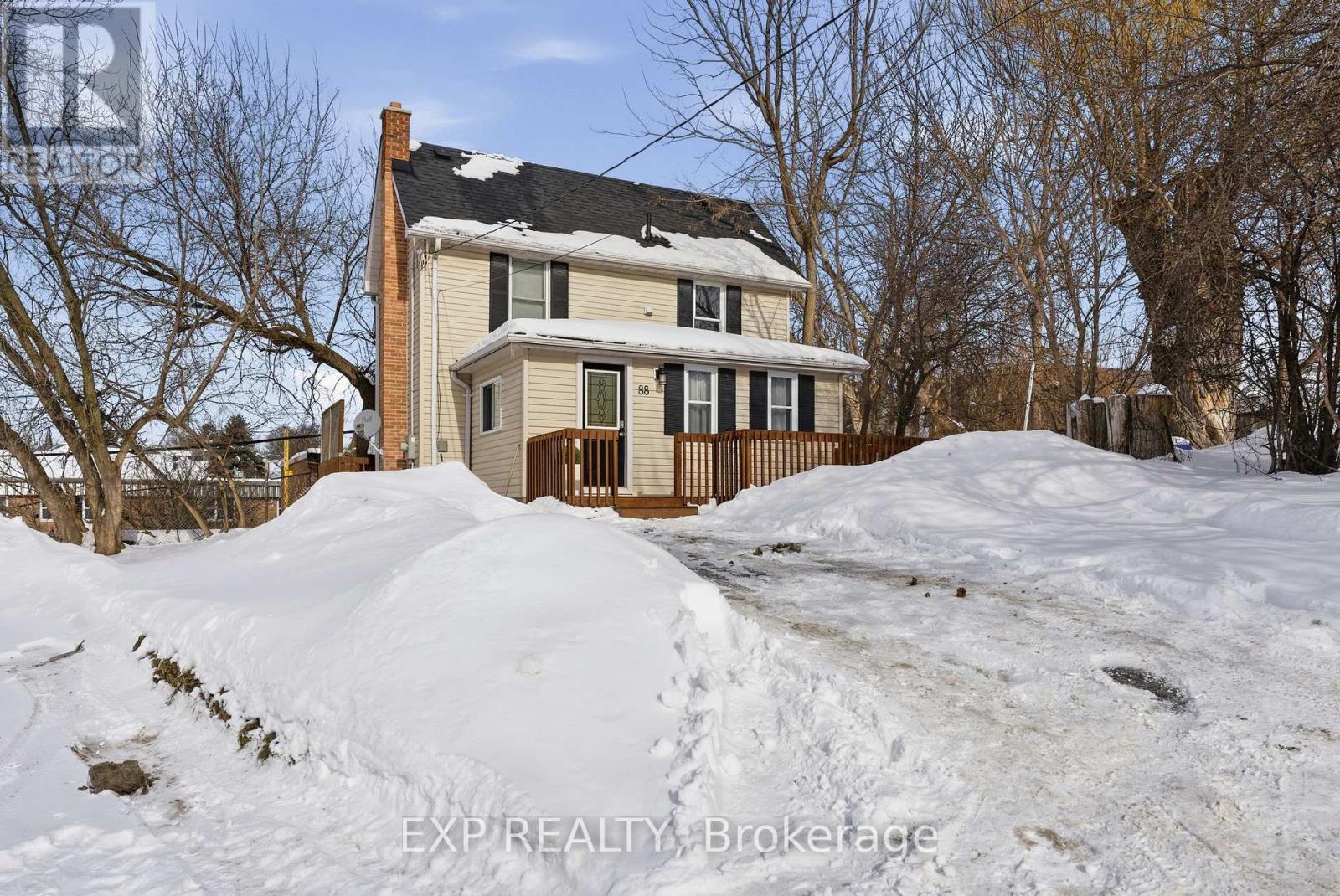 88 DUNDAS STREET E, Belleville, Ontario