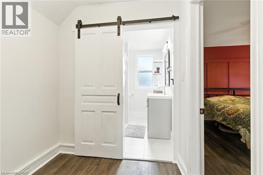 12 Francis Street, Hamilton, Ontario  L8L 3V1 - Photo 24 - 40804419