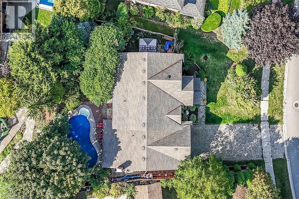 208 Meadowbrook Drive, Ancaster, Ontario  L9G 4P5 - Photo 47 - 40811621