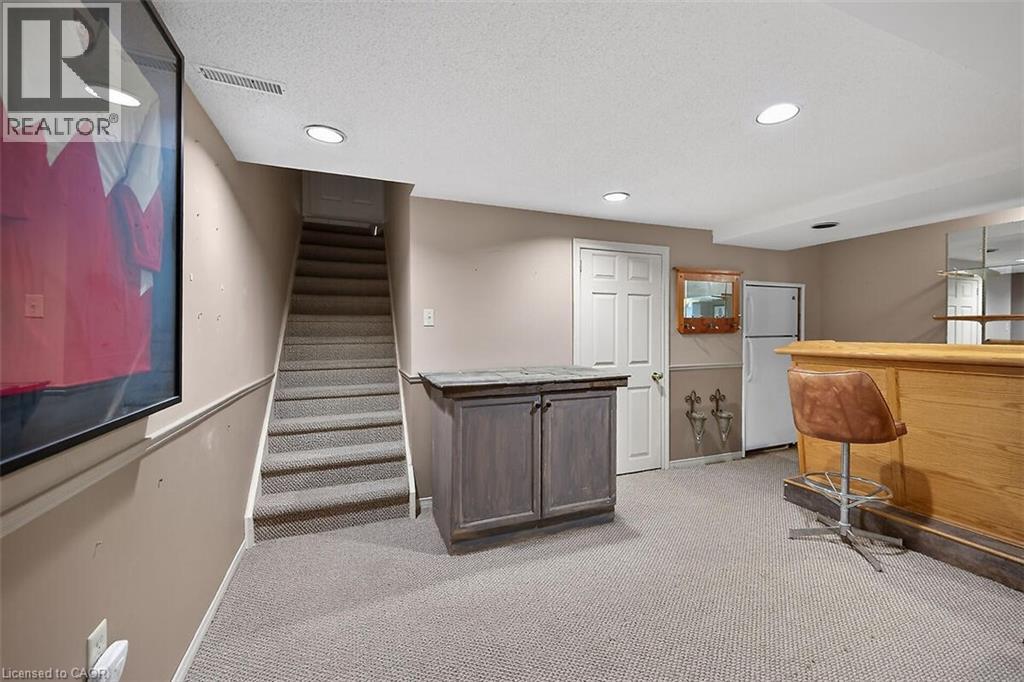 208 Meadowbrook Drive, Ancaster, Ontario  L9G 4P5 - Photo 35 - 40811621