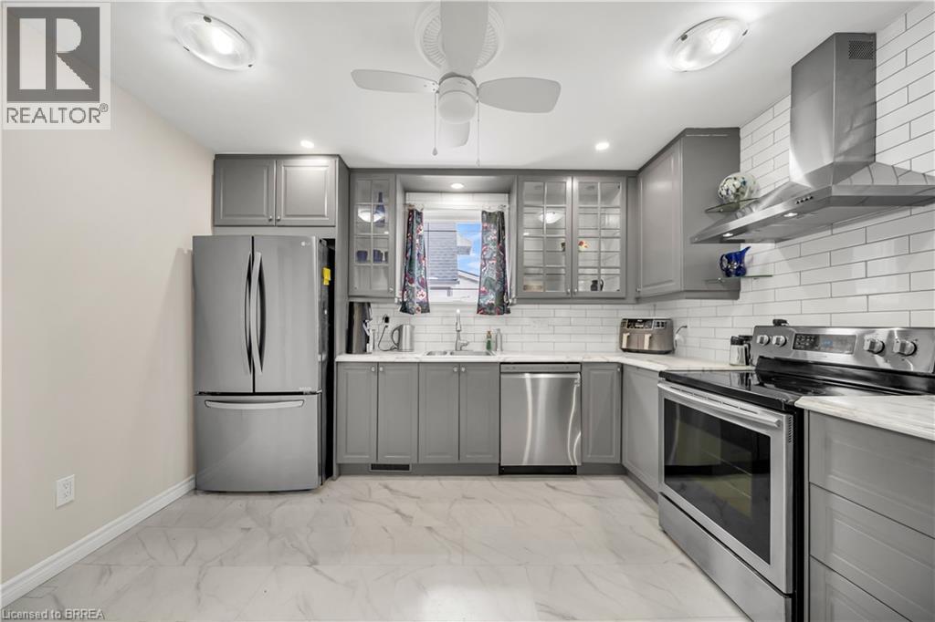 46 East 13th Street, Hamilton, Ontario  L9A 3Z3 - Photo 13 - 40812411