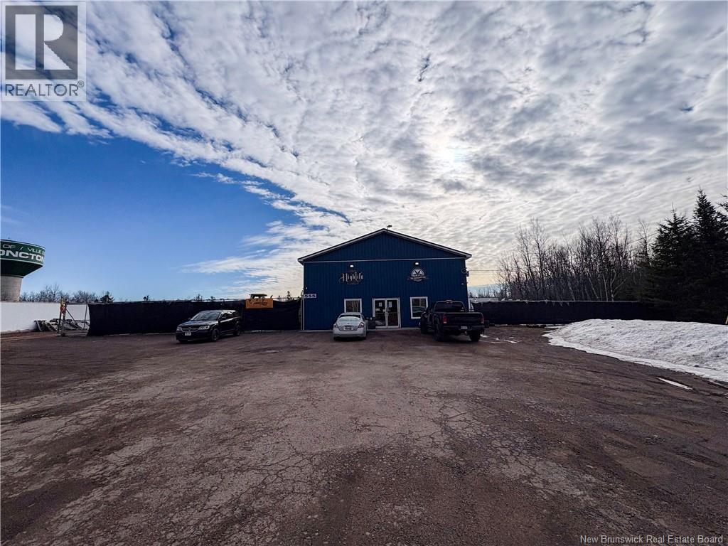 555 Caledonia Road, Moncton, New Brunswick  E1H 2E8 - Photo 11 - NB135352