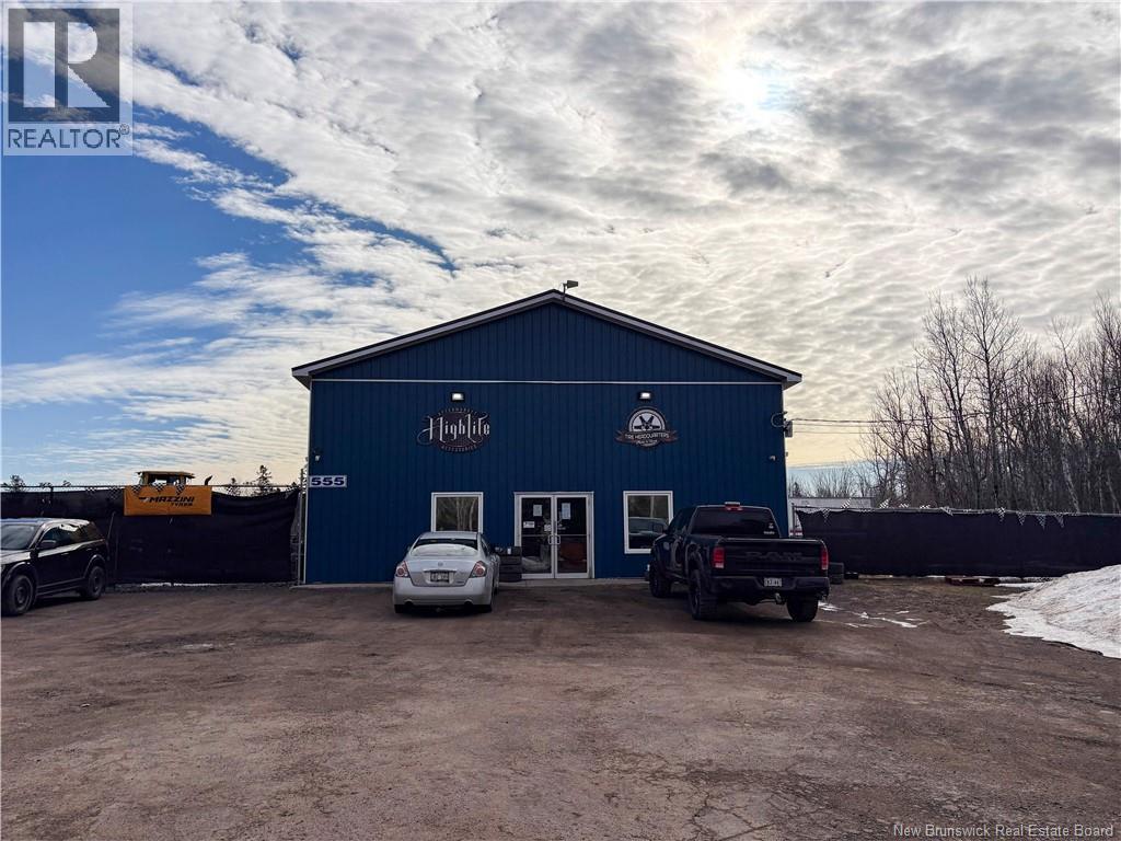 555 Caledonia Road, Moncton, New Brunswick  E1H 2E8 - Photo 2 - NB135352