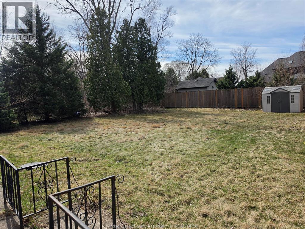 4221 Kennedy Drive East, Windsor, Ontario  N9G 1Y1 - Photo 8 - 26005715