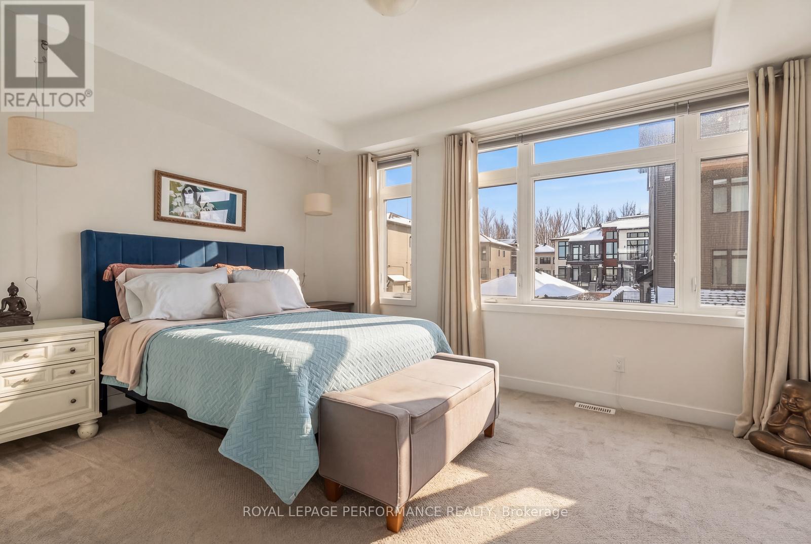 820 Ralph Hennessy Ave Avenue, Ottawa, Ontario  K1X 0E4 - Photo 10 - X12899594