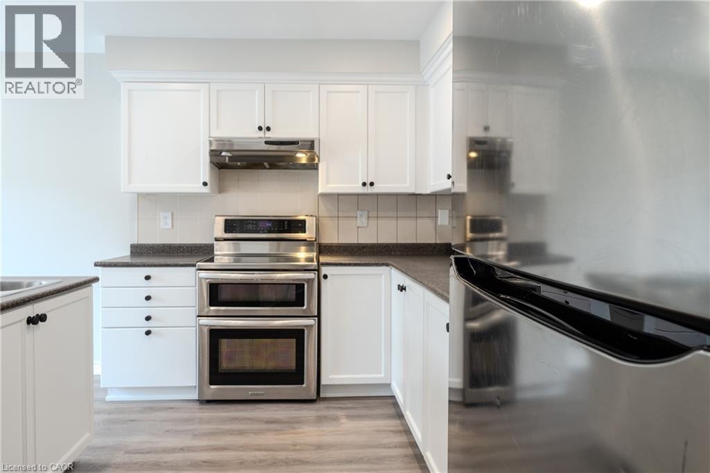 7 Hollinrake Avenue, Brantford, Ontario  N3T 0A6 - Photo 16 - 40812989