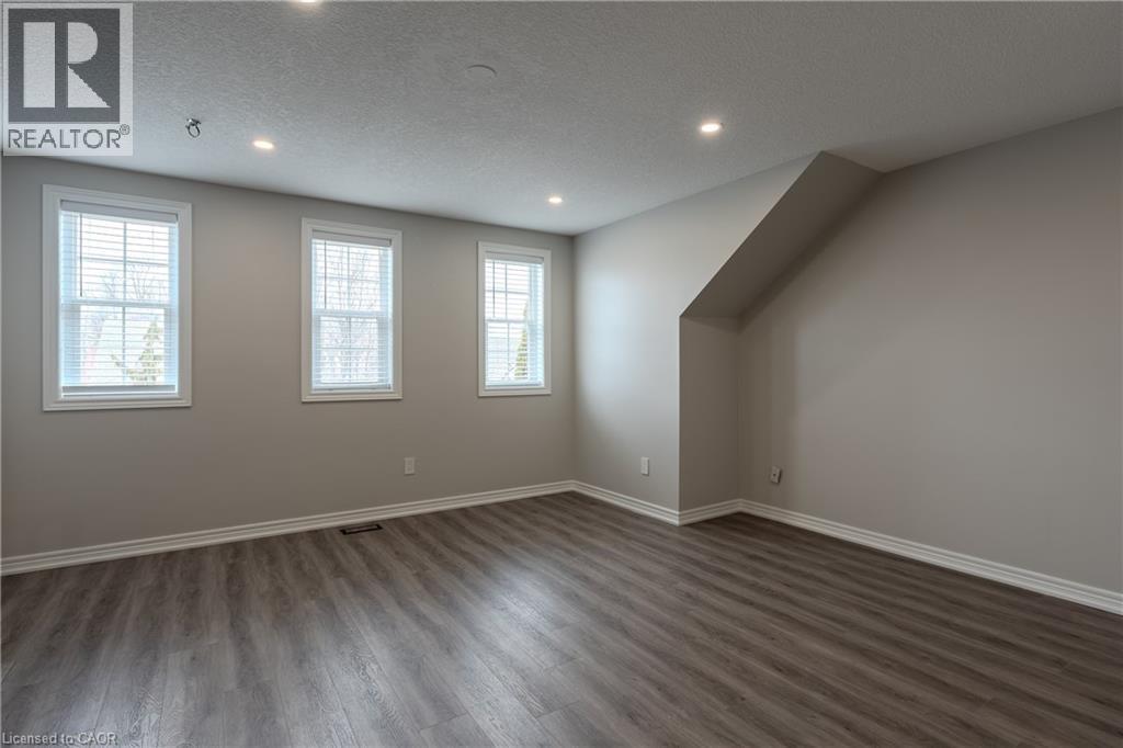 7 Hollinrake Avenue, Brantford, Ontario  N3T 0A6 - Photo 36 - 40812989