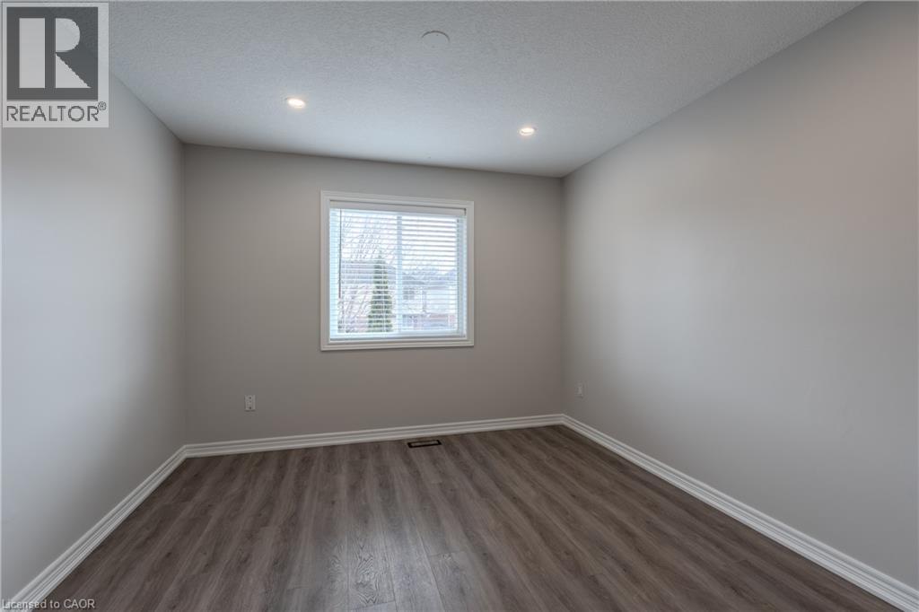 7 Hollinrake Avenue, Brantford, Ontario  N3T 0A6 - Photo 39 - 40812989