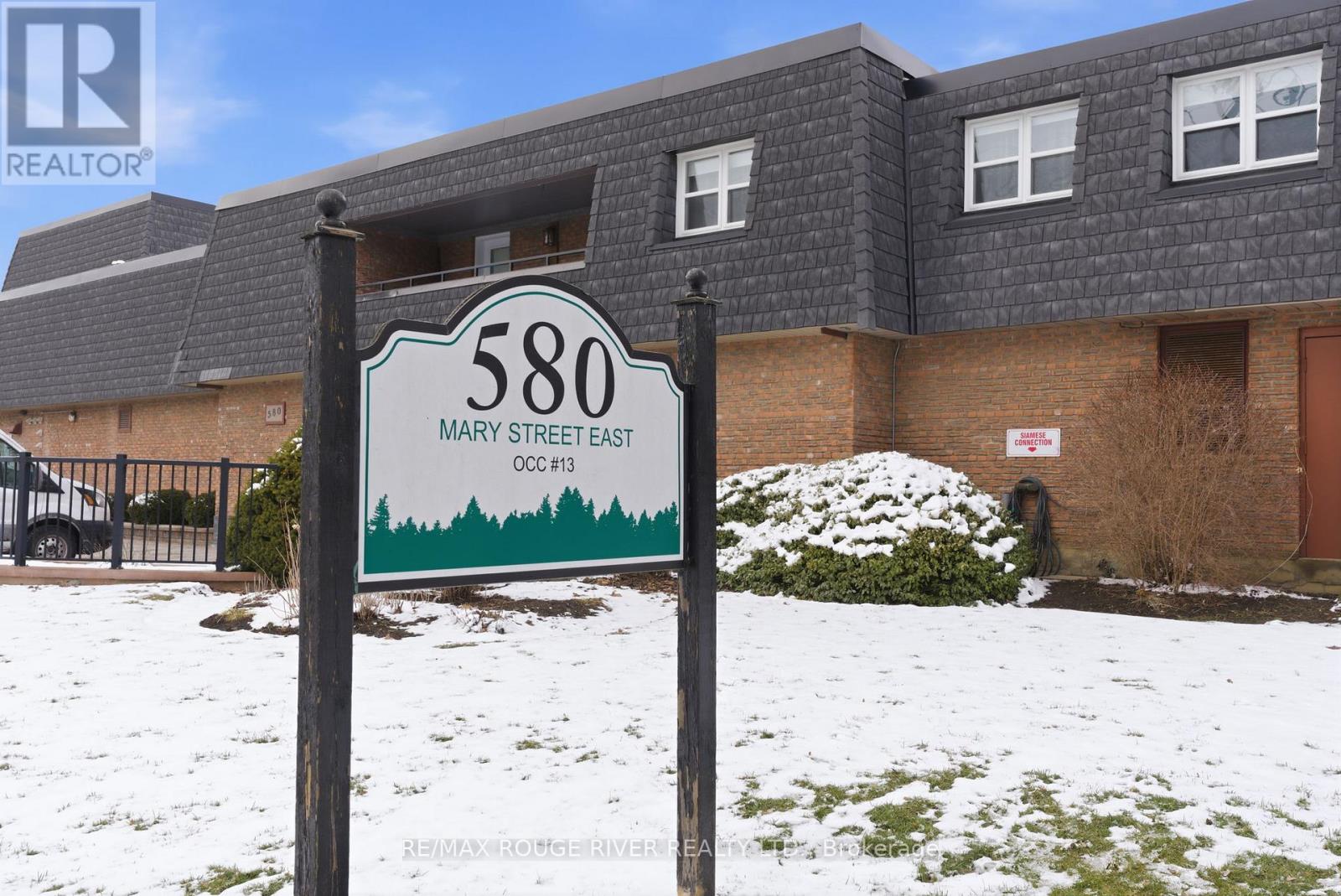 214 - 580 MARY STREET E, Whitby, Ontario