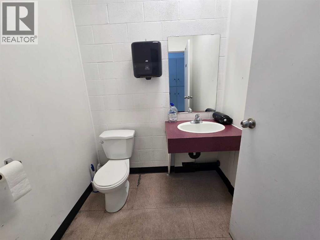 3132 26 Street Ne, Calgary, Alberta  T1Y 6Z1 - Photo 10 - A2291725