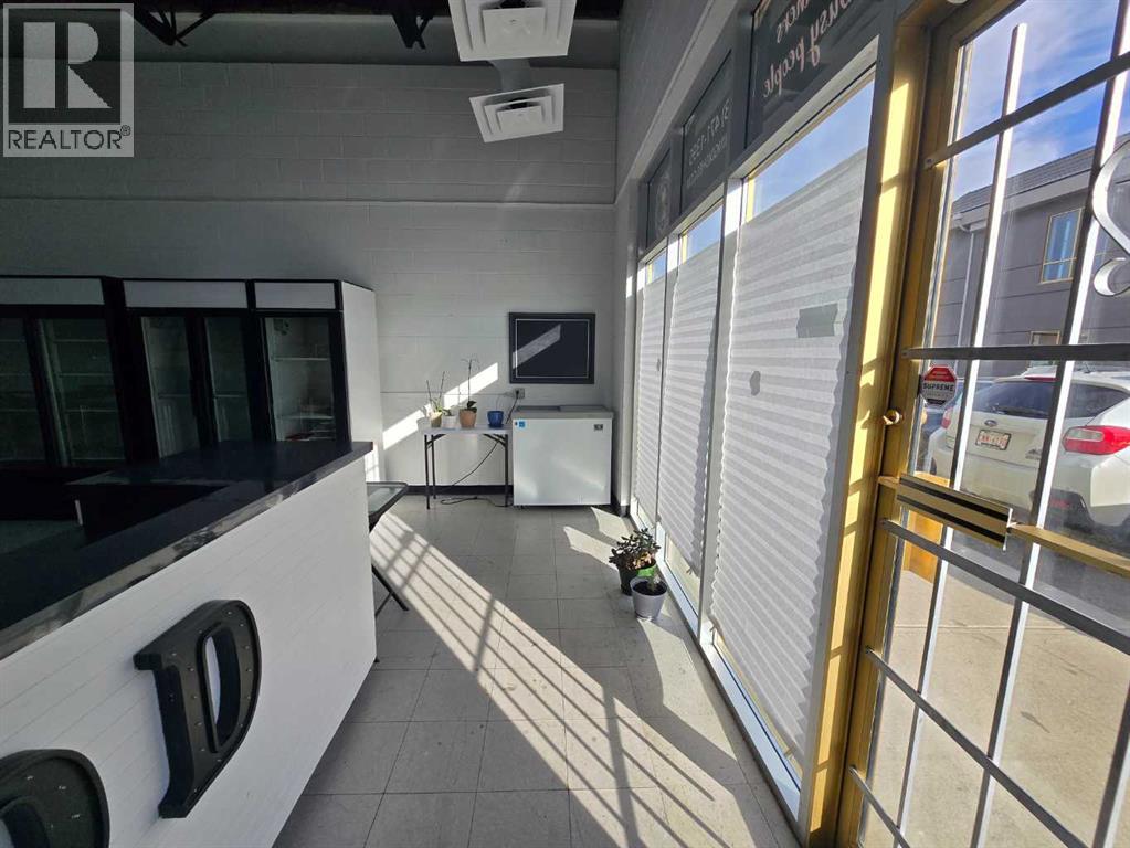 3132 26 Street Ne, Calgary, Alberta  T1Y 6Z1 - Photo 3 - A2291725